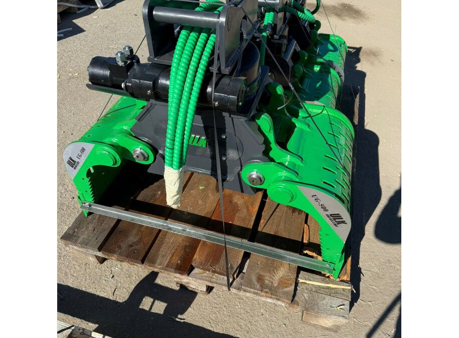 Sudaloc enrichit son parc avec la pince de tri rotative UG350